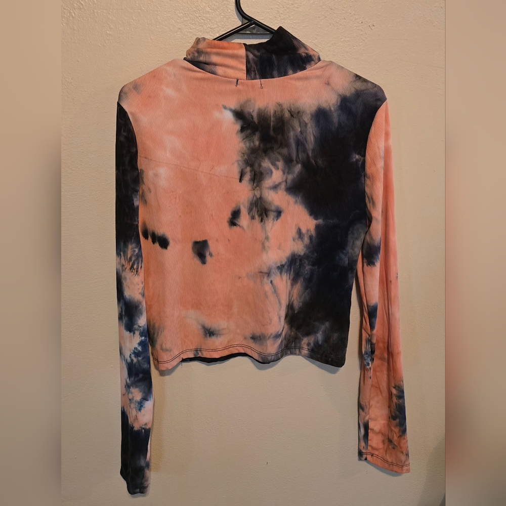 Rue 21, Tie-Dye Orange/Black, Long Sleeve Top with Low Turtle-neck, Size XL NWOT - Picture 5 of 5